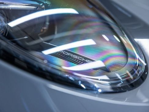 Used 2025 Porsche 911 Carrera 4 GTS image 11