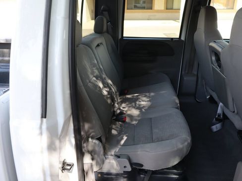 Used 2004 Ford F350 XLT RWD image 21