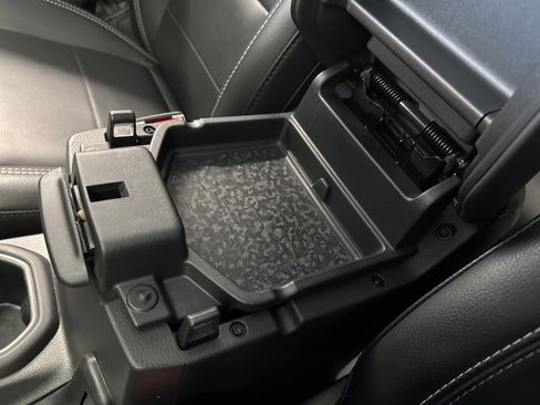 Used 2022 Jeep Wrangler Unlimited Sahara w/ Cold Weather Group image 29