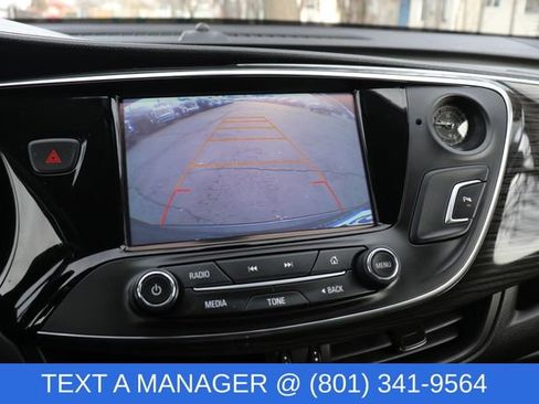 Used 2017 Buick Envision Essence image 25