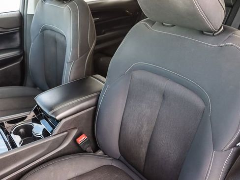 Used 2022 Jeep Grand Cherokee L Laredo w/ Luxury Tech Group I image 26