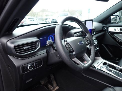 Used 2023 Ford Explorer ST w/ Equipment Group 401A image 15