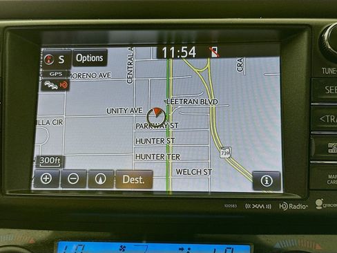 Used 2018 Toyota RAV4 XLE FWD image 15