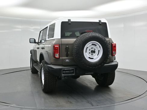 Certified 2026 Ford Bronco Heritage Edition AWD/4WD image 30