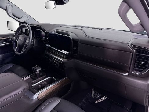 Certified 2023 Chevrolet Silverado 1500 LT Trail Boss w/ Convenience Package II AWD/4WD image 33