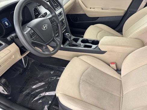 Used 2016 Hyundai Sonata SE FWD image 20