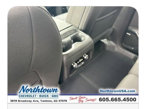 New 2026 GMC Acadia Elevation image 16