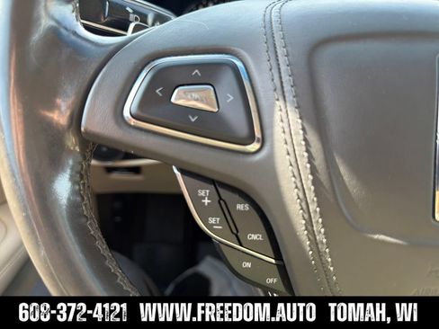 Used 2017 Lincoln MKZ Premiere AWD/4WD image 16