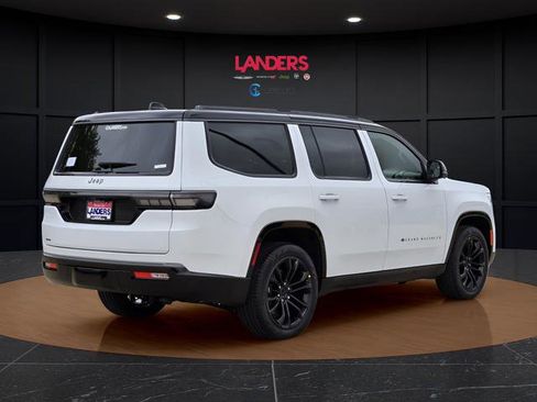 New 2026 Jeep Grand Wagoneer Summit AWD/4WD image 3