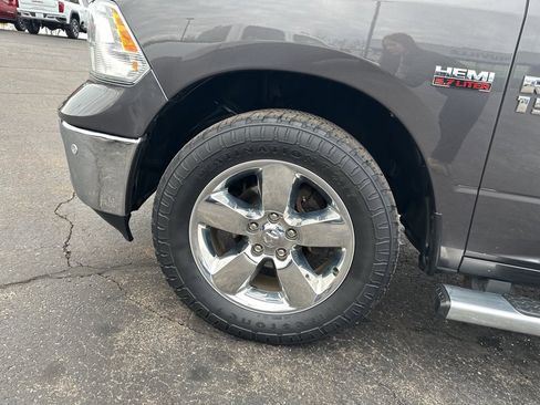 Used 2018 RAM 1500 Big Horn image 23