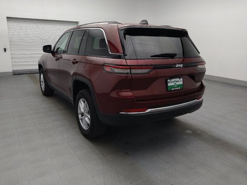Used 2023 Jeep Grand Cherokee Laredo X RWD image 5