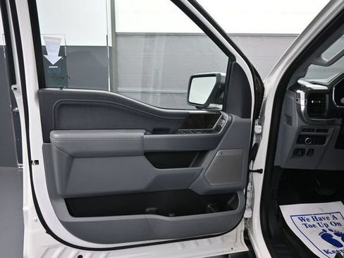 Used 2022 Ford F150 Lariat AWD/4WD image 9