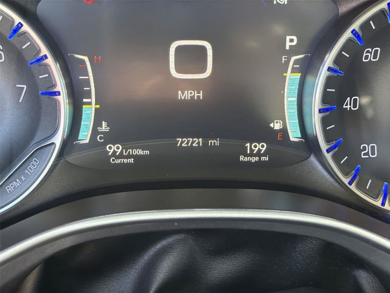 Used 2023 Chrysler Pacifica Touring-L FWD image 19