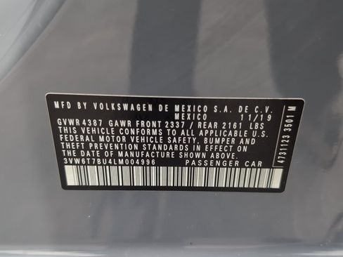 Used 2020 Volkswagen Jetta GLI Autobahn FWD image 27