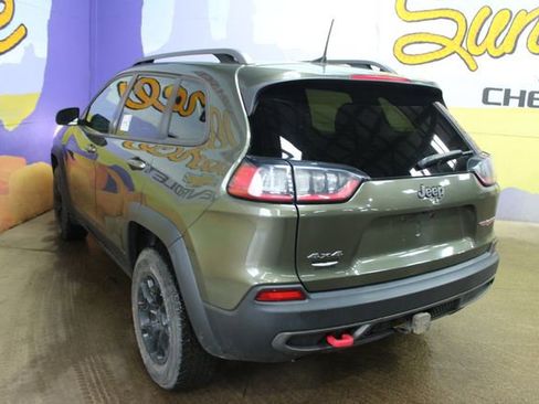 Used 2020 Jeep Cherokee Trailhawk w/ Comfort & Convenience Group AWD/4WD image 6