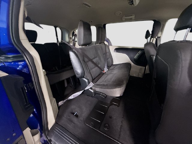 Used 2019 Dodge Grand Caravan SE FWD image 24