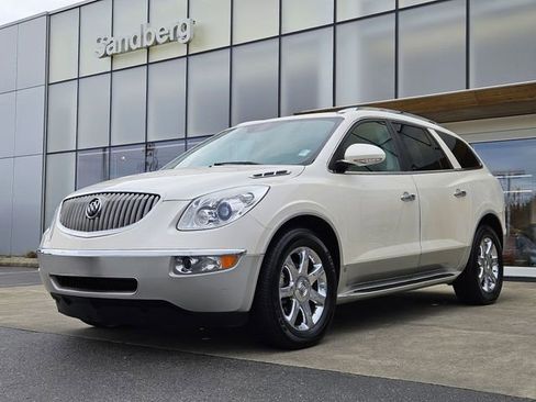 Used 2008 Buick Enclave CXL w/ Entertainment Package #3 image 1
