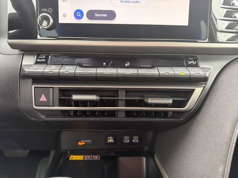 Used 2025 Toyota Camry LE FWD image 27