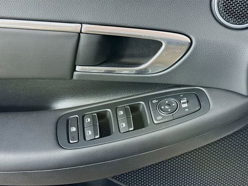 Used 2023 Hyundai Sonata Blue image 12