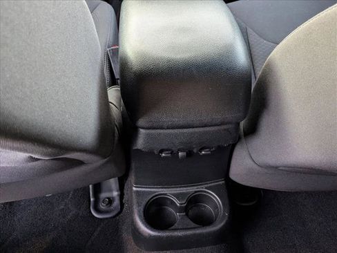 Used 2016 Jeep Wrangler Unlimited Sport w/ Connectivity Group image 19