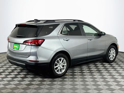 Used 2023 Chevrolet Equinox LT FWD image 8