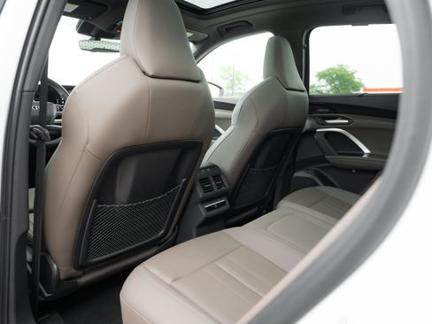 Certified 2025 Audi Q5 Premium w/ Premium Plus AWD/4WD image 21