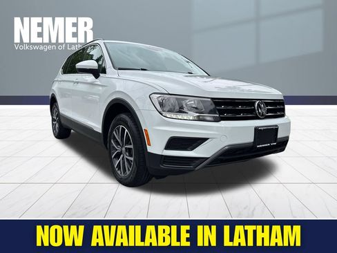 Used 2020 Volkswagen Tiguan SE AWD/4WD image 5