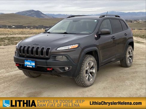 Used 2015 Jeep Cherokee Trailhawk w/ Comfort/Convenience Group image 1