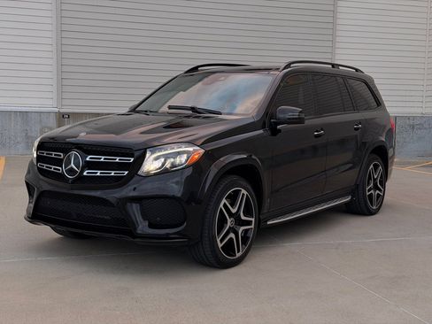 Used 2019 Mercedes-Benz GLS 550 4MATIC w/ Driver Assistance Package image 3