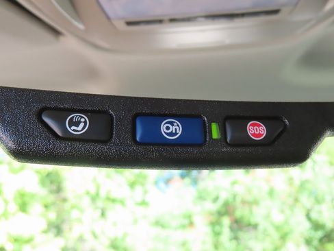 Used 2022 GMC Canyon Elevation image 10