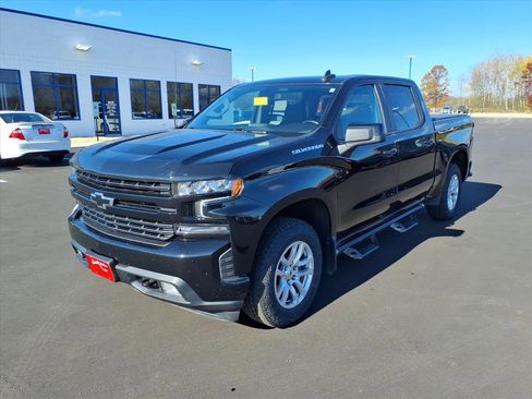 Used 2022 Chevrolet Silverado 1500 RST image 1