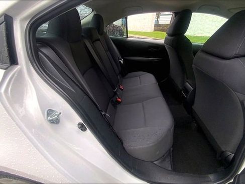 Used 2022 Toyota Corolla LE w/ LE Convenience Package image 26
