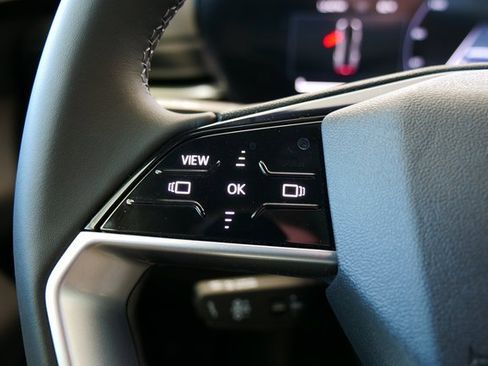 New 2025 Audi Q5 Premium image 27