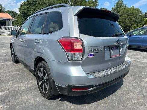 Used 2017 Subaru Forester 2.5i Limited w/ Protection Package #2 AWD/4WD image 4