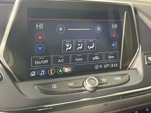 Used 2022 Chevrolet Blazer RS image 32