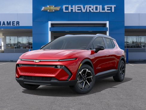 New 2026 Chevrolet Equinox EV LT FWD image 30