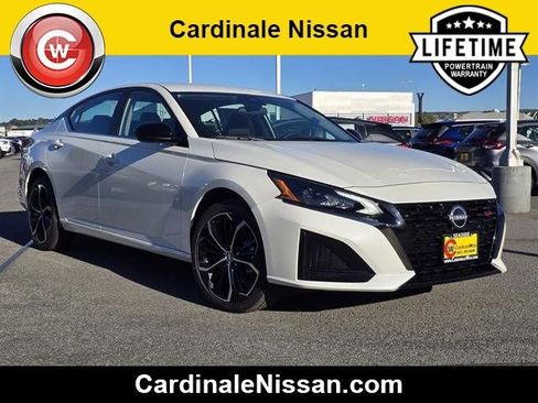 New 2025 Nissan Altima 2.5 SR image 1