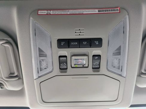 Used 2025 Toyota RAV4 XLE w/ Convenience Package AWD/4WD image 28