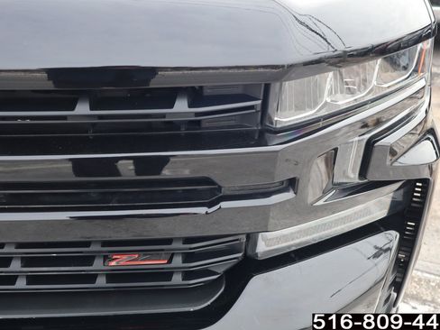 Used 2019 Chevrolet Silverado 1500 RST image 11