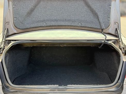 Used 2009 Chevrolet Impala LT image 21