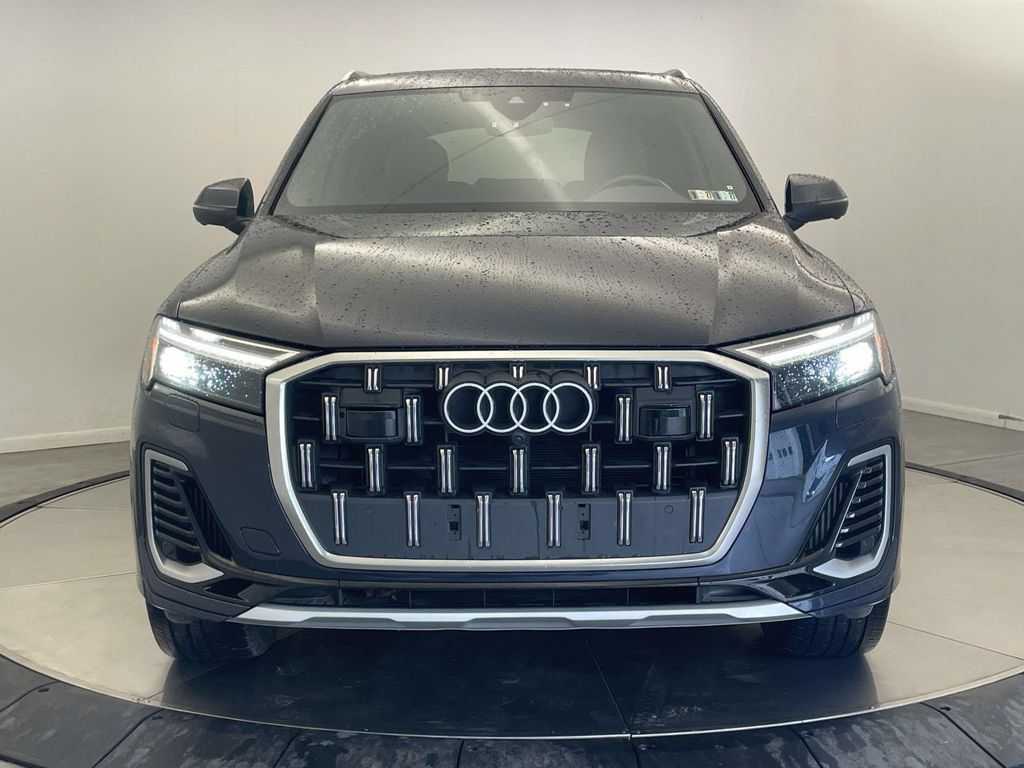 Used 2025 Audi Q7 3.0T Premium Plus AWD/4WD image 10