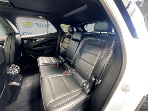 Used 2024 Chevrolet Blazer EV LT AWD/4WD image 15