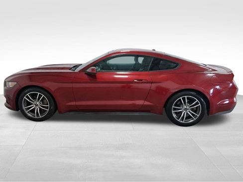Used 2017 Ford Mustang Premium RWD image 8