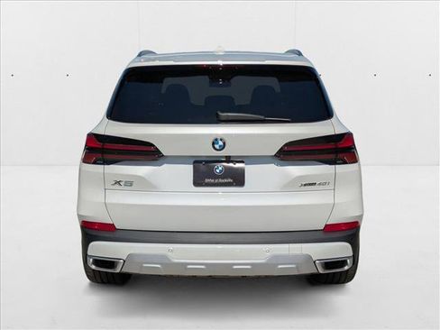 Certified 2026 BMW X5 xDrive40i image 8