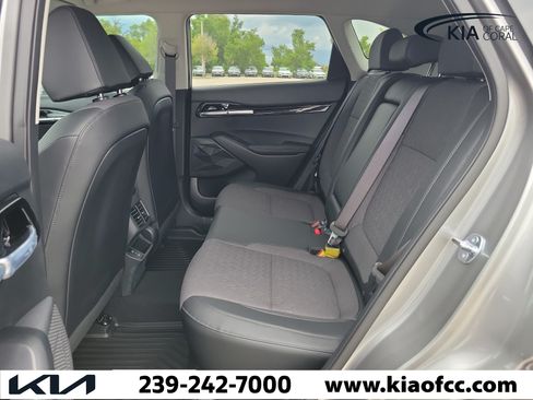 New 2026 Kia Seltos S FWD image 11