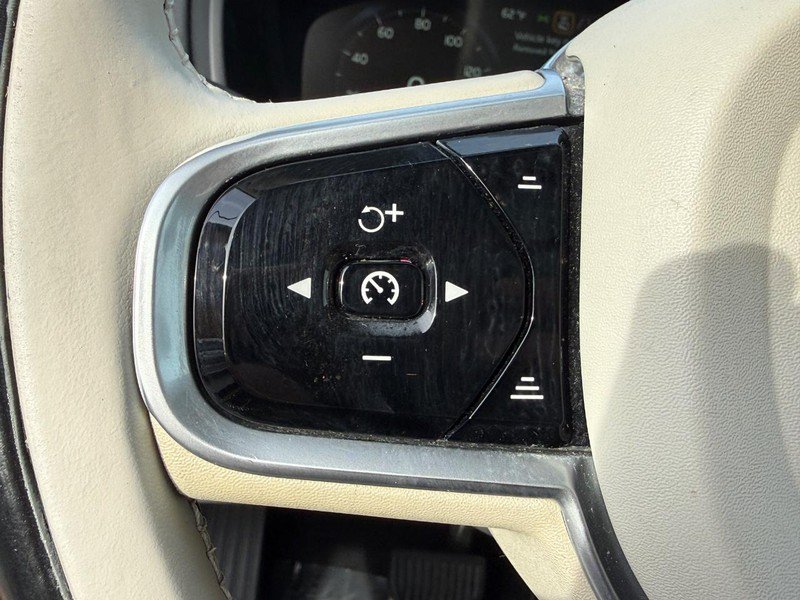 Used 2018 Volvo XC90 T6 Inscription w/ Convenience Package AWD/4WD image 22