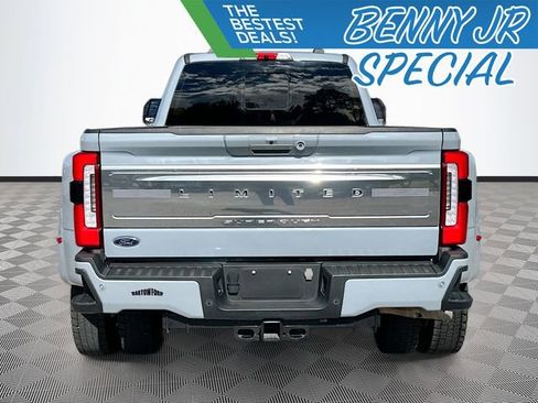 Used 2024 Ford F450 Limited w/ FX4 Off-Road Package image 6