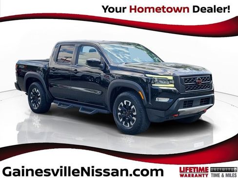 Used 2022 Nissan Frontier Pro-X RWD image 1