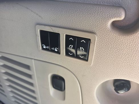 Used 2015 GMC Yukon XL Denali w/ Touring Package image 21