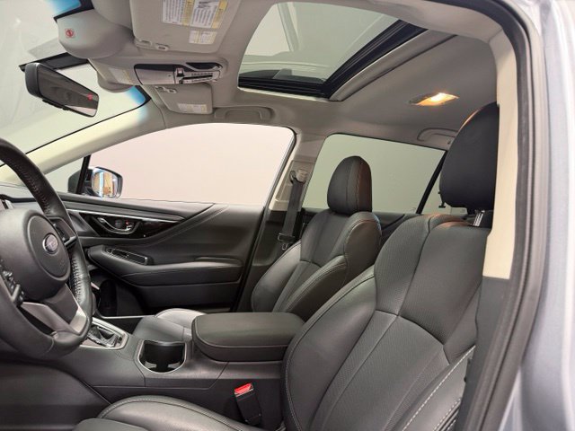 Used 2022 Subaru Outback Limited AWD/4WD image 17